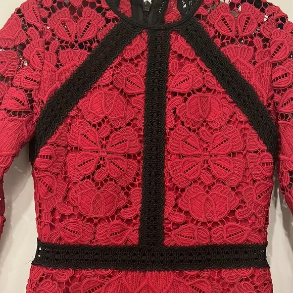 Alexis Randie red lace dress size XS - Picture 4 of 8